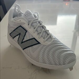 New Balance White and Gray Men's Athletic Shoes